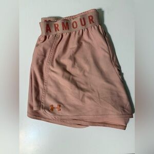Under Armour Shorts Size L